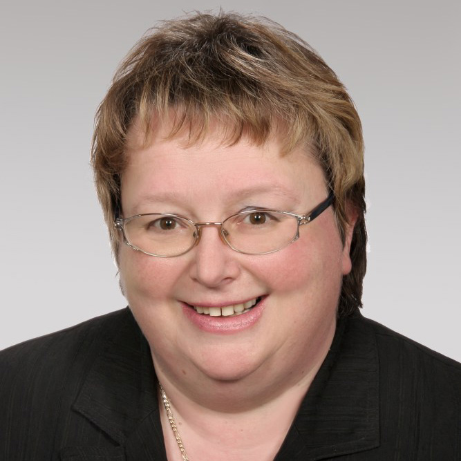  Petra Wolf